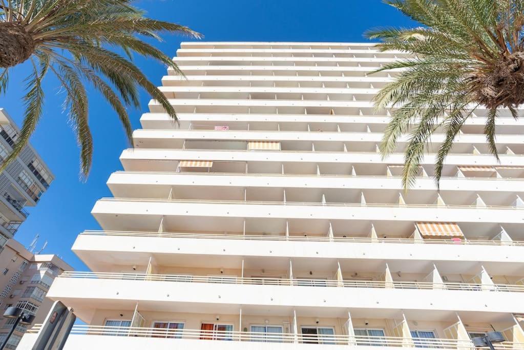 Fuengirola The Boat Apartment Exterior photo